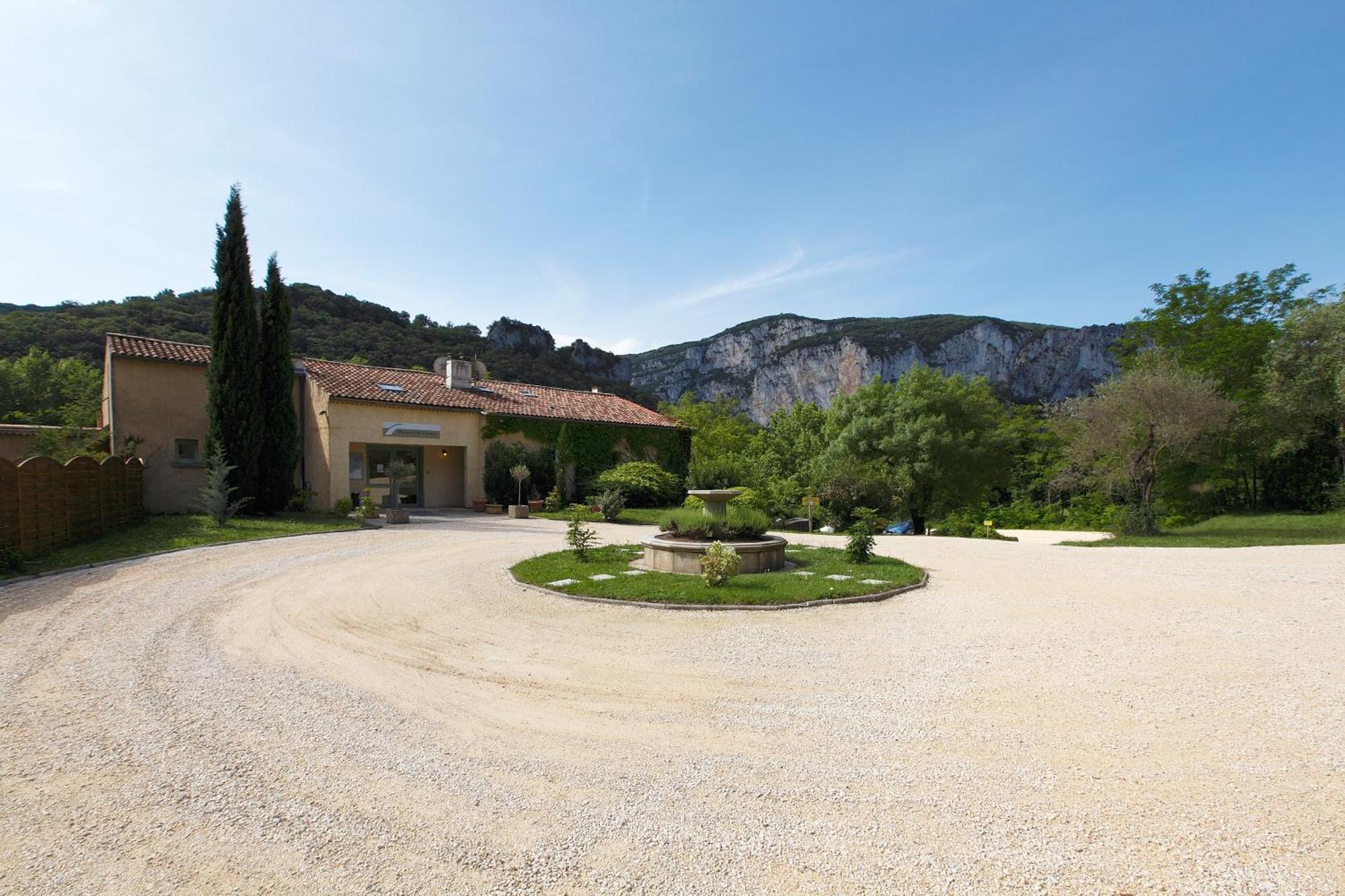 Vacancéole - Le Domaine de Chames - Pont d'Arc Vallon-Pont-dʼArc Esterno foto